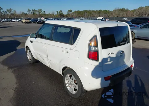 2011 Kia Soul + z USA, uszkodzony, nr VIN KNDJT2A27B7708604